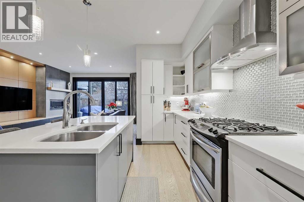 2110 27 Avenue Sw, Calgary, Alberta  T2T 1H7 - Photo 7 - A2284337