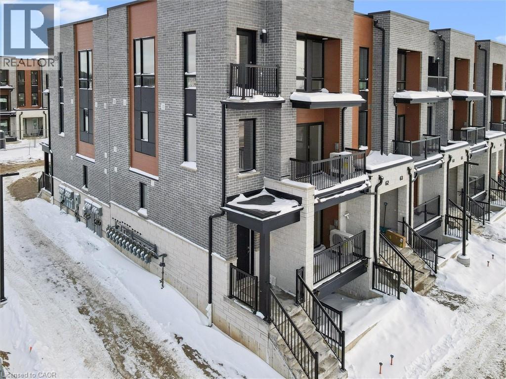 525 Erinbrook Drive Unit# C061, Kitchener, Ontario  N2E 3T1 - Photo 2 - 40803681