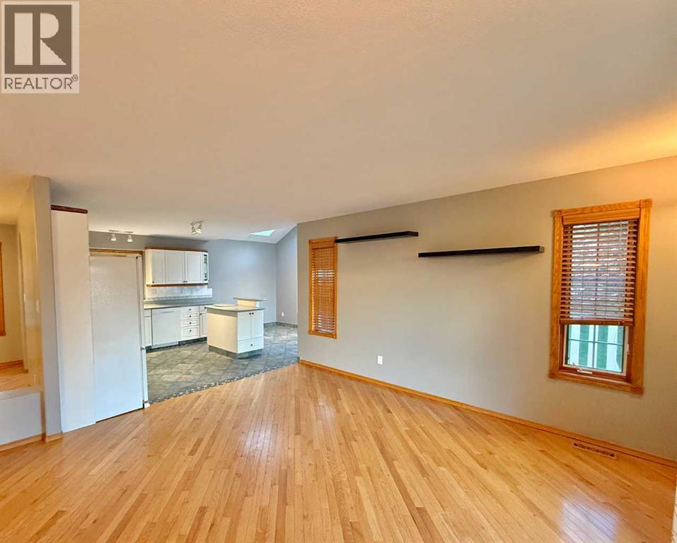 131 Tocher Avenue, Hinton, Alberta  T7V 1H3 - Photo 8 - A2251497