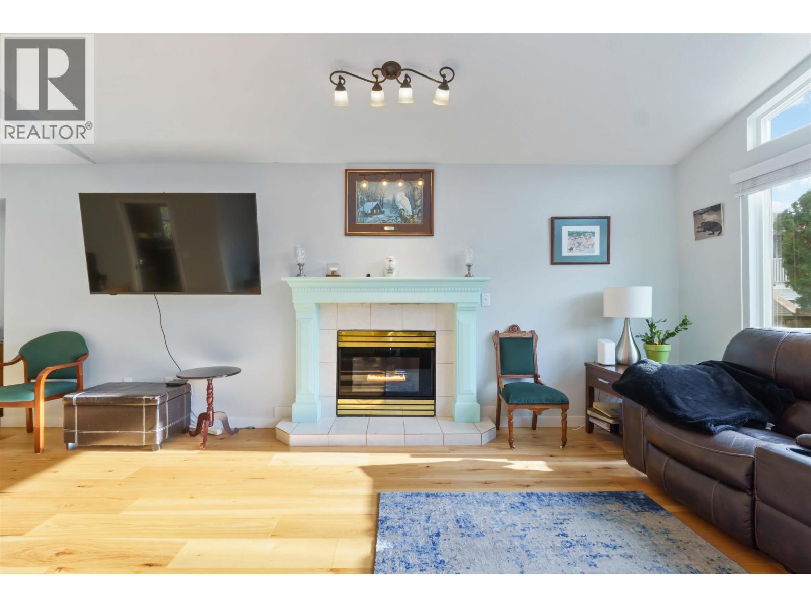 19379 Cusick Crescent, Pitt Meadows, British Columbia  V3Y 2M9 - Photo 5 - R3083001