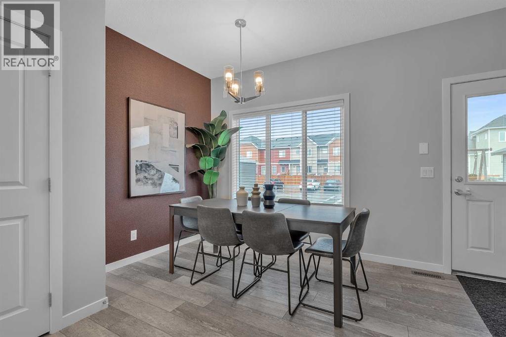 1121 Chinook Gate Bay Sw, Airdrie, Alberta  T4B 5J1 - Photo 17 - A2269091