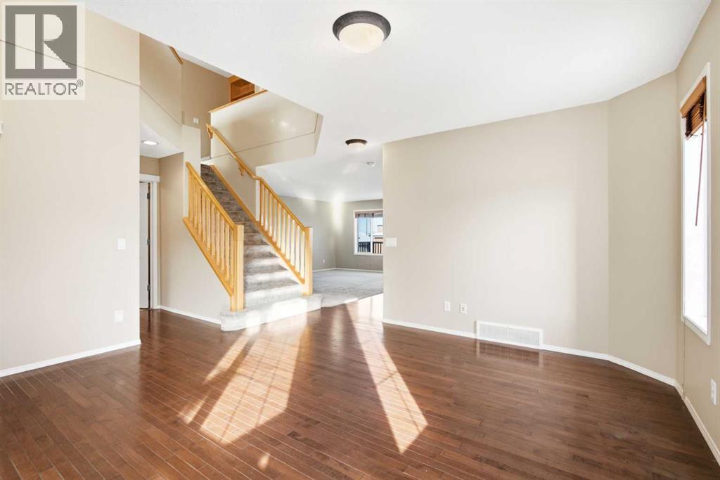 202 Panamount Court Nw, Calgary, Alberta  T3K 5S2 - Photo 6 - A2274121