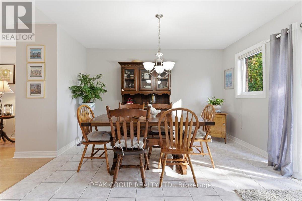 35 Jackson Court E, Welland (N. Welland), Ontario  L3C 7G4 - Photo 10 - X12768044