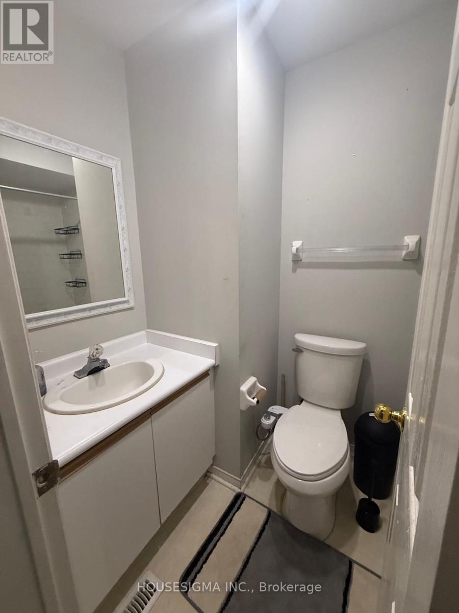 25 - 3 Sinclair Court, Brampton, Ontario  L6X 4P5 - Photo 22 - W12767676