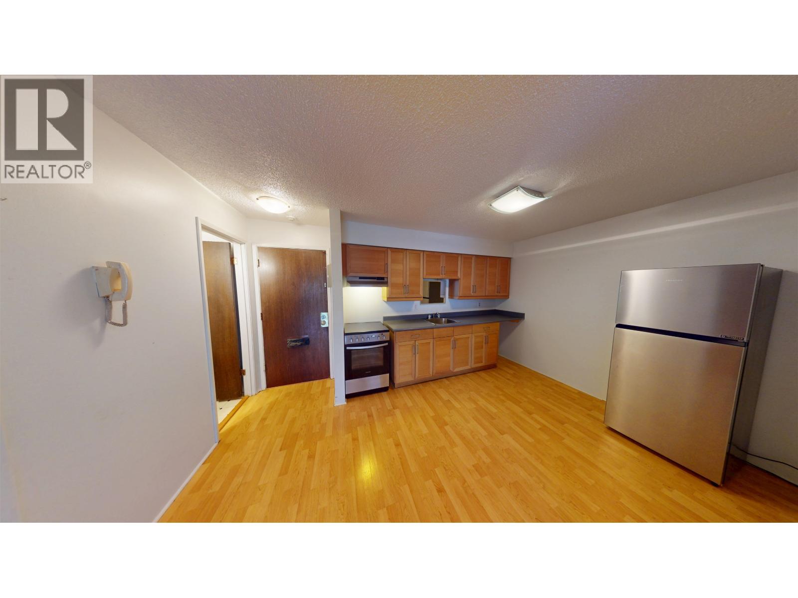 206 910 Fifth Avenue, New Westminster, British Columbia  V3M 1Y2 - Photo 10 - R3087578