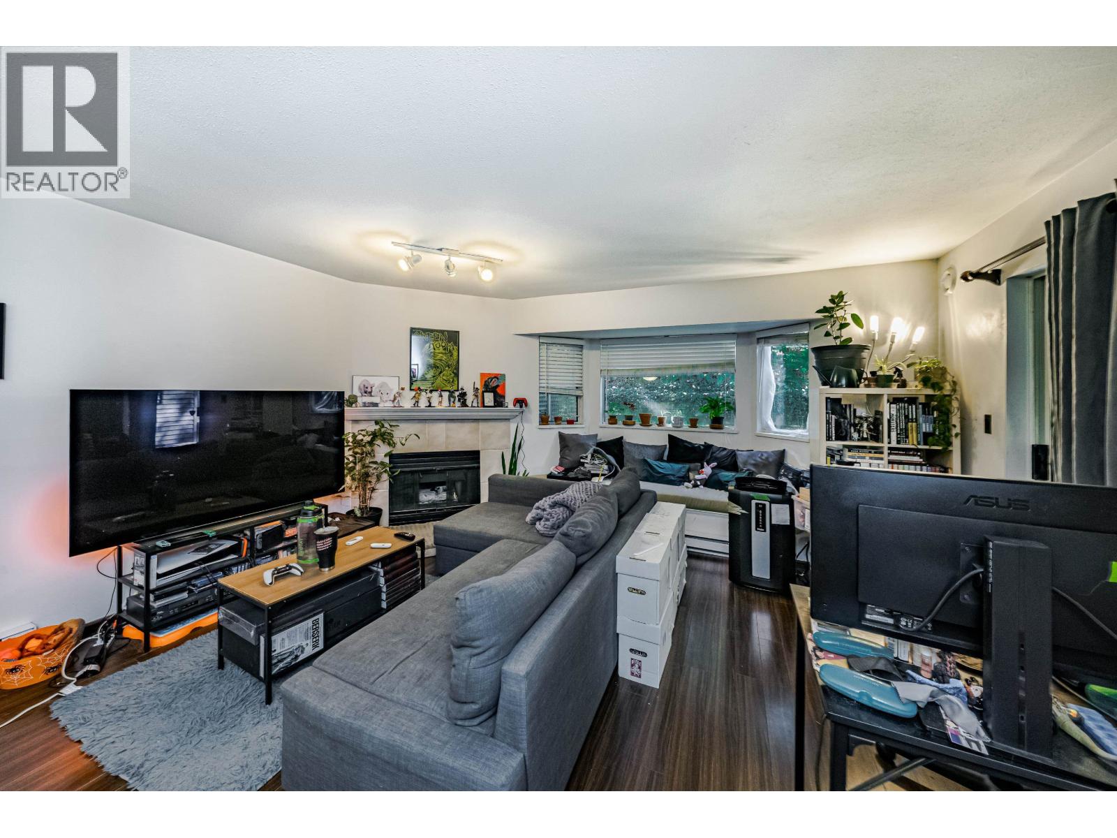 109 3738 Norfolk Street, Burnaby, British Columbia  V5G 4V4 - Photo 12 - R3087591