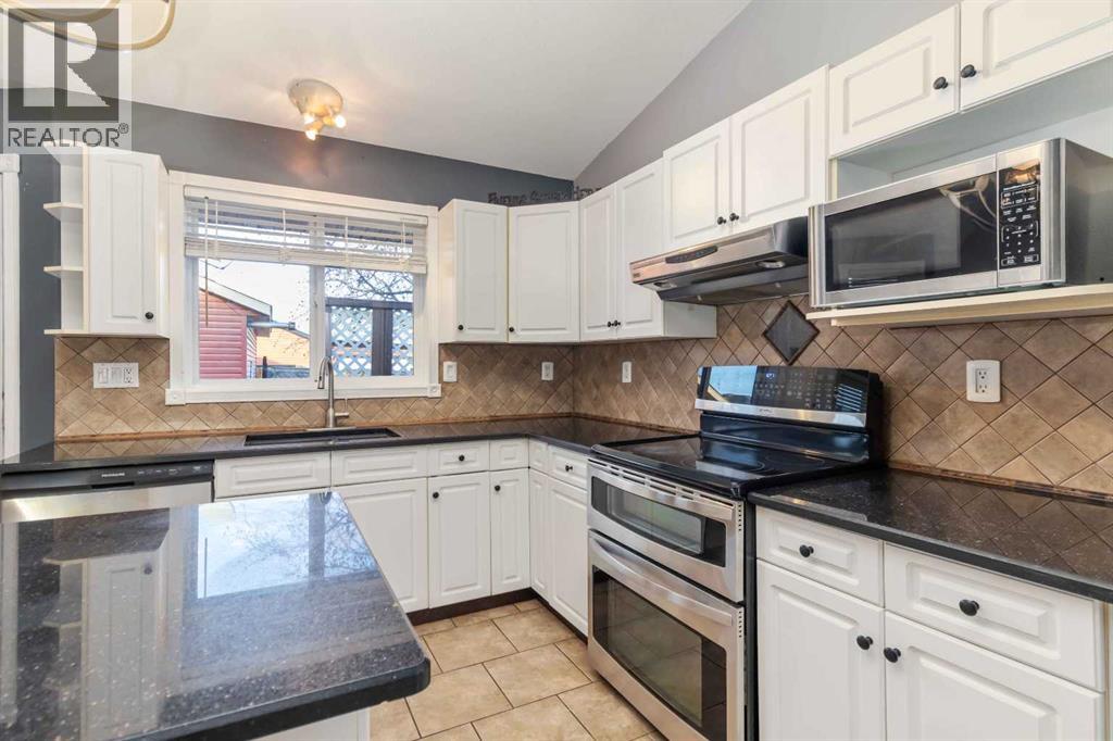 120 Atkinson Road, Fort Mcmurray, Alberta  T9J 1E8 - Photo 11 - A2270096