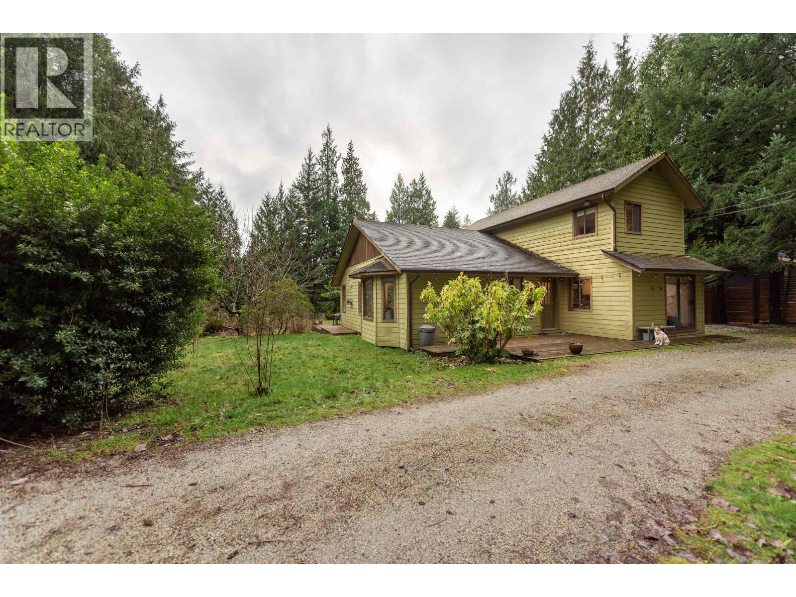 1479 Park Avenue, Roberts Creek, British Columbia  V0N 2W2 - Photo 23 - R3087597