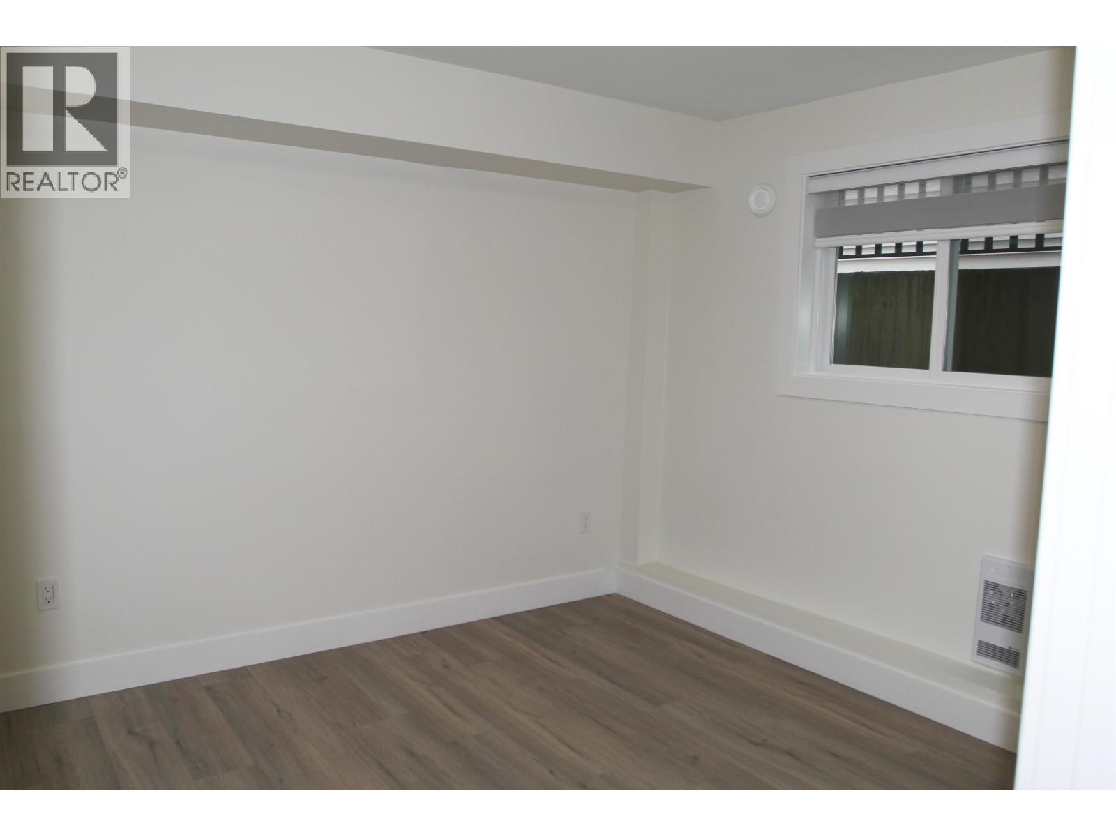 10590 Mcveety S 10590 Mcveety St, Maple Ridge, British Columbia  V2W 0K3 - Photo 5 - R3087586