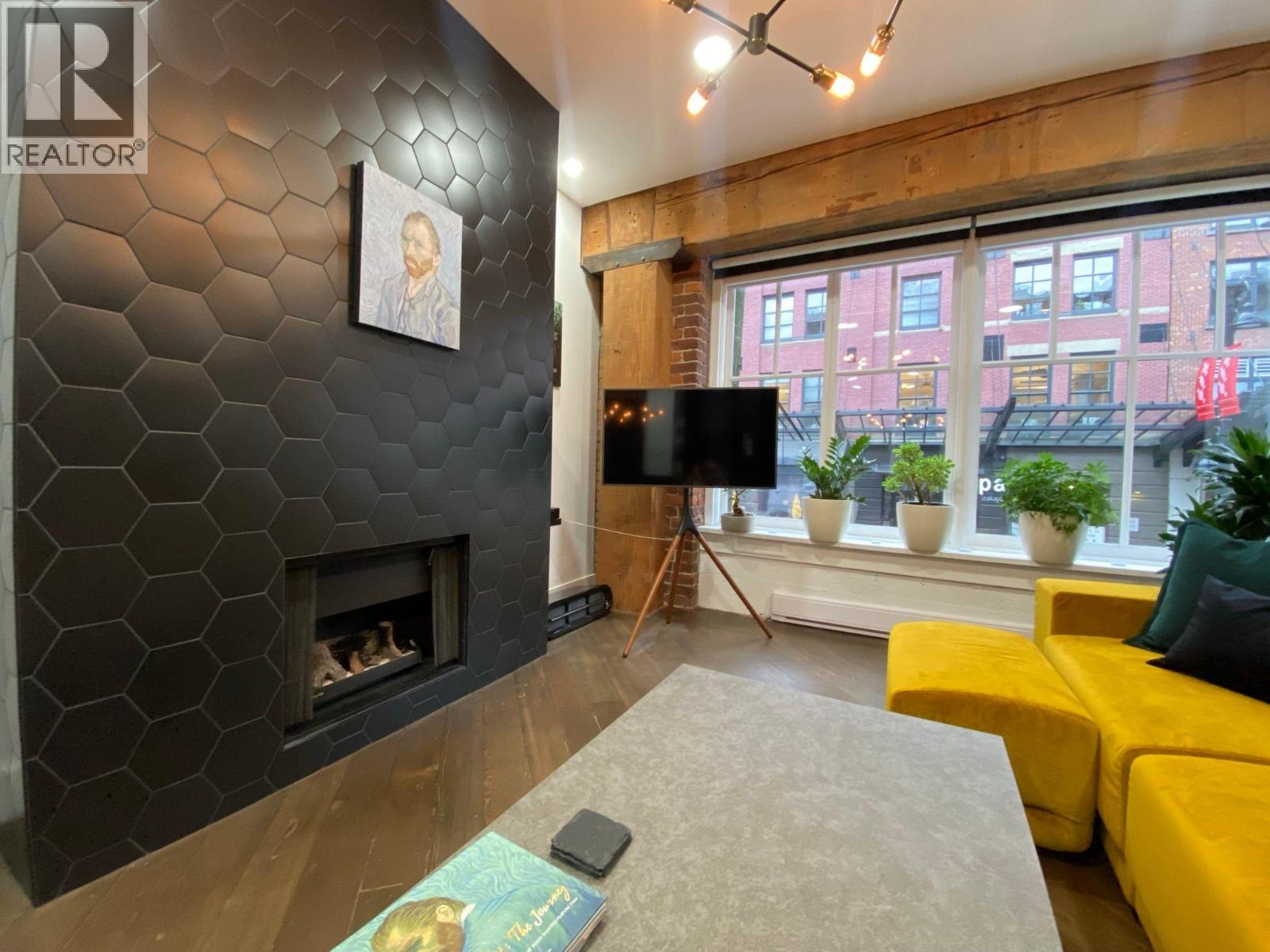 202 1178 Hamilton Street, Vancouver, British Columbia  V6B 2S2 - Photo 11 - R3087605