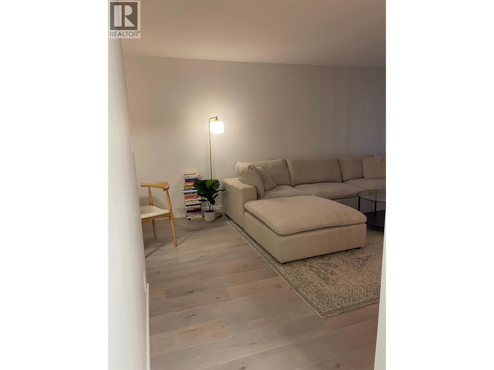 202 1178 Hamilton Street, Vancouver, British Columbia  V6B 2S2 - Photo 15 - R3087605