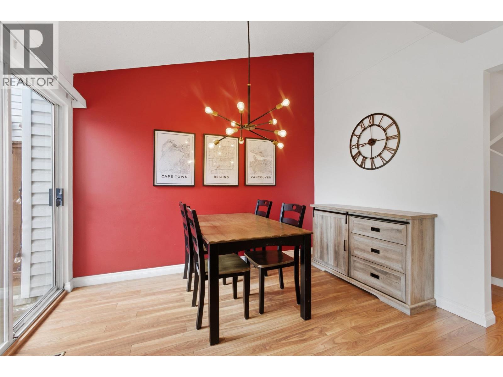 102 1176 Falcon Drive, Coquitlam, British Columbia  V3E 2N7 - Photo 9 - R3087568