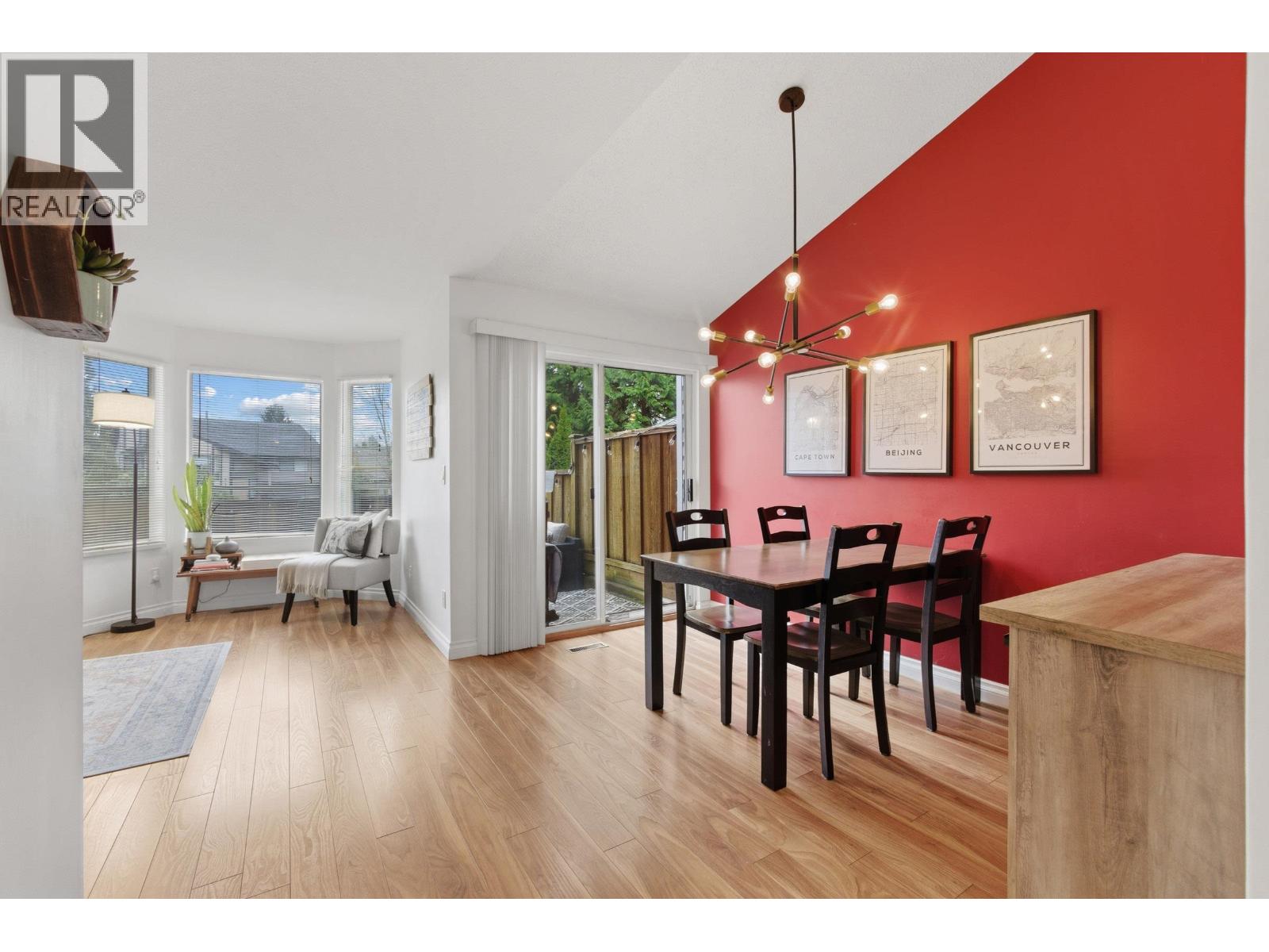 102 1176 Falcon Drive, Coquitlam, British Columbia  V3E 2N7 - Photo 8 - R3087568