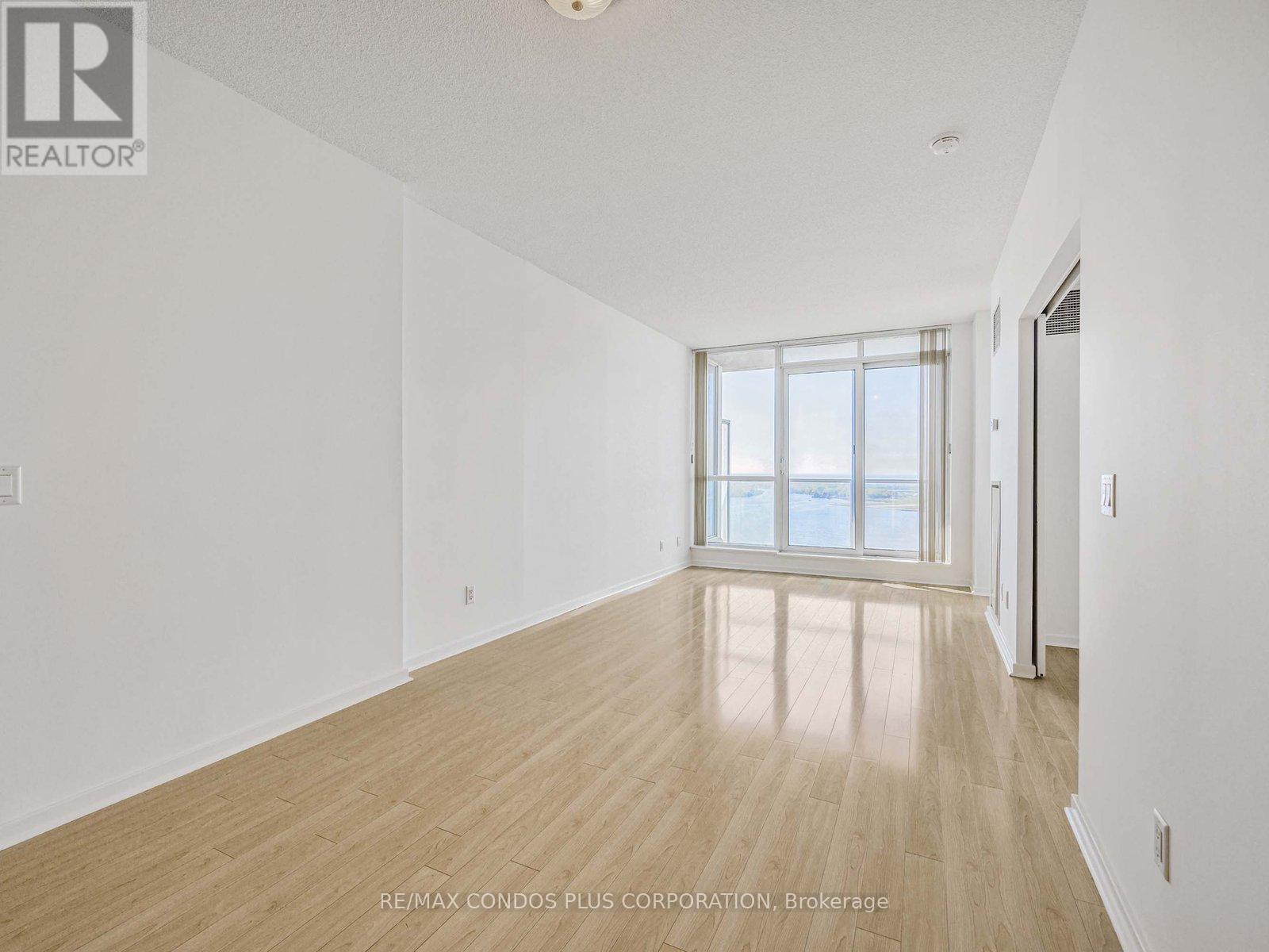 2209 - 208 Queens Quay W, Toronto (Waterfront Communities), Ontario  M5J 2Y5 - Photo 4 - C12767980