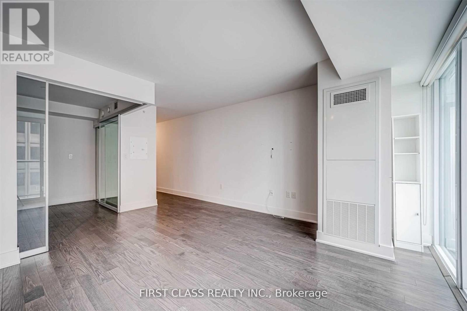 1810 - 955 Bay Street, Toronto, Ontario  M5S 0C6 - Photo 8 - C12767984