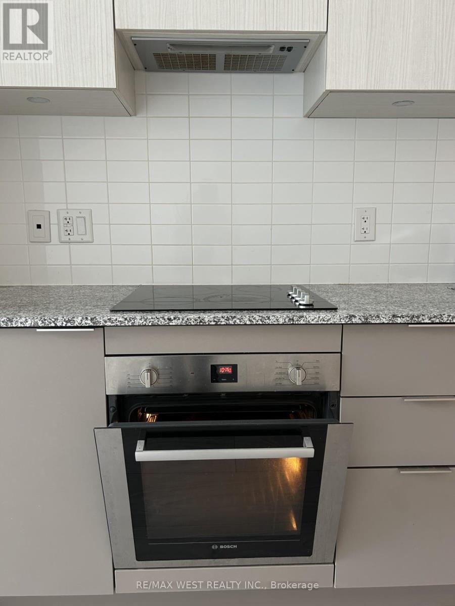 1017 - 120 Parliament Street W, Toronto (Moss Park), Ontario  M5A 0N6 - Photo 13 - C12768026