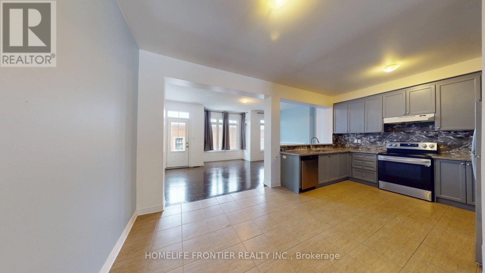 246 Inspire Boulevard, Brampton, Ontario  L6R 3Z3 - Photo 4 - W12716226