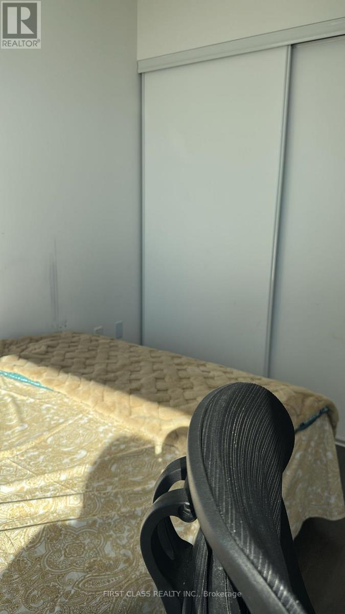 1104 - 4675 Metcalfe Avenue, Mississauga, Ontario  L5M 0Z8 - Photo 11 - W12767754