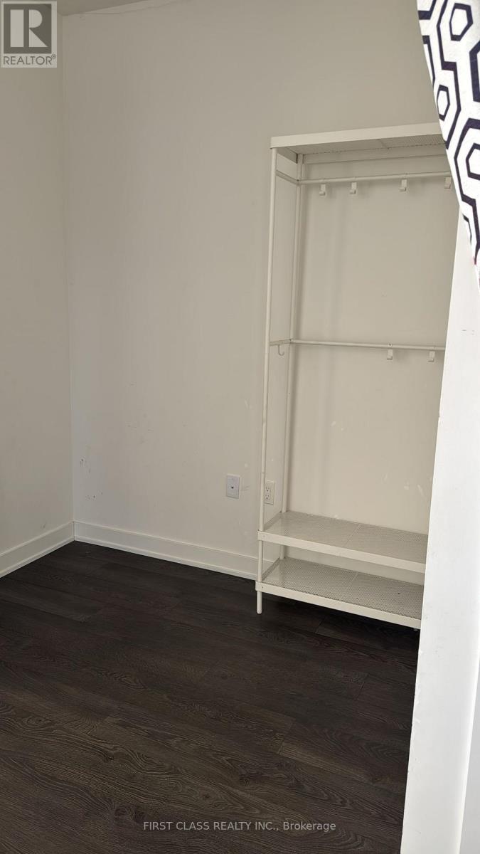 1104 - 4675 Metcalfe Avenue, Mississauga, Ontario  L5M 0Z8 - Photo 18 - W12767754