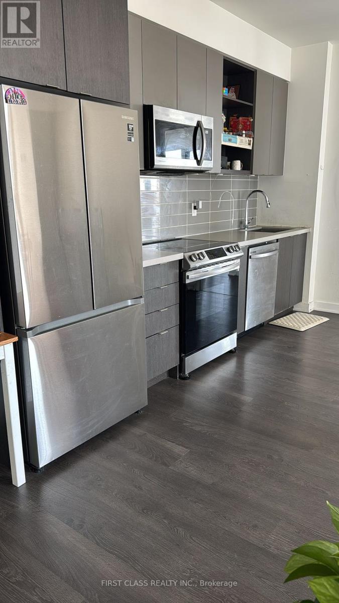 1104 - 4675 Metcalfe Avenue, Mississauga, Ontario  L5M 0Z8 - Photo 4 - W12767754