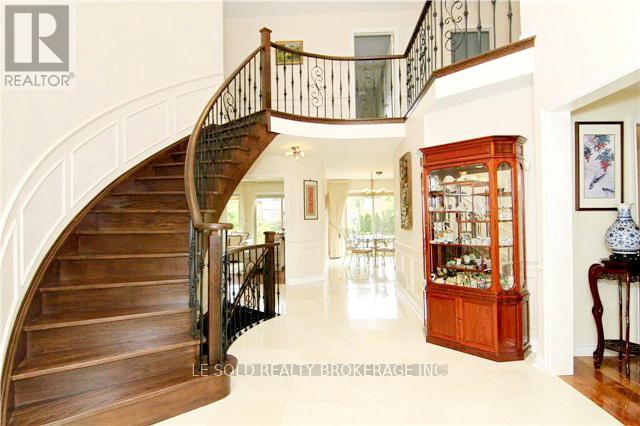 2nd Floor Room - 347 Fern Avenue, Richmond Hill, Ontario  L4C 8P6 - Photo 2 - N12768038