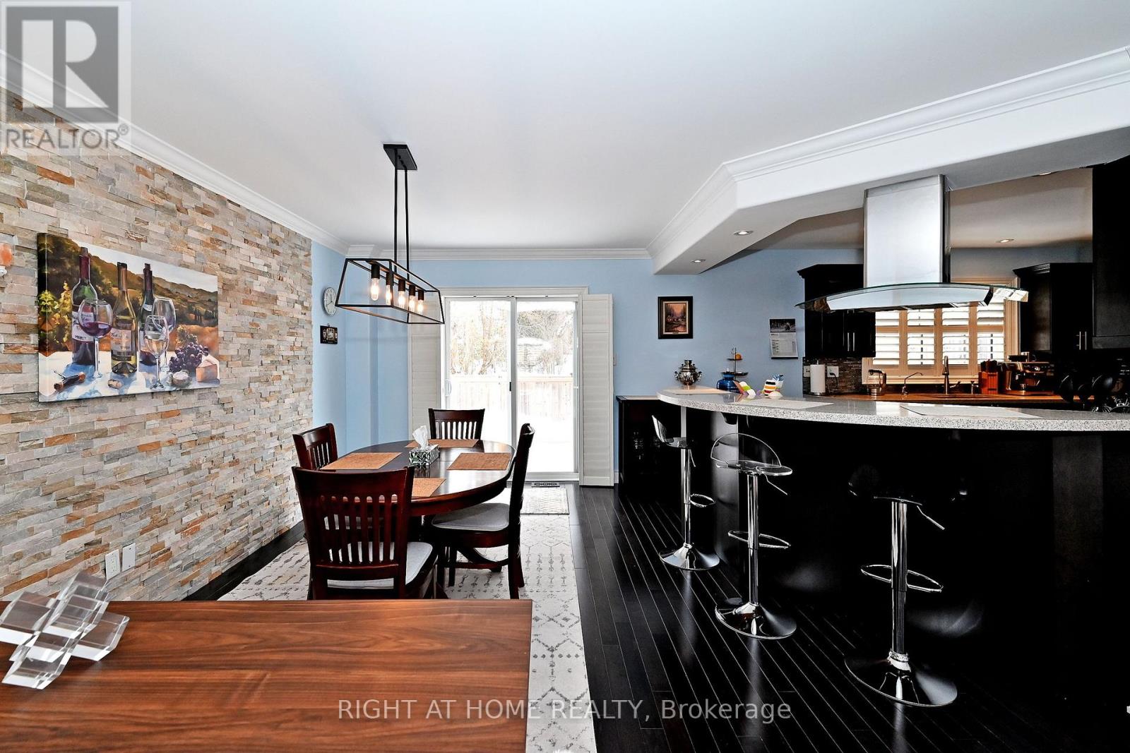 12 - 318 Little Avenue, Barrie, Ontario  L4N 2Z6 - Photo 12 - S12768014