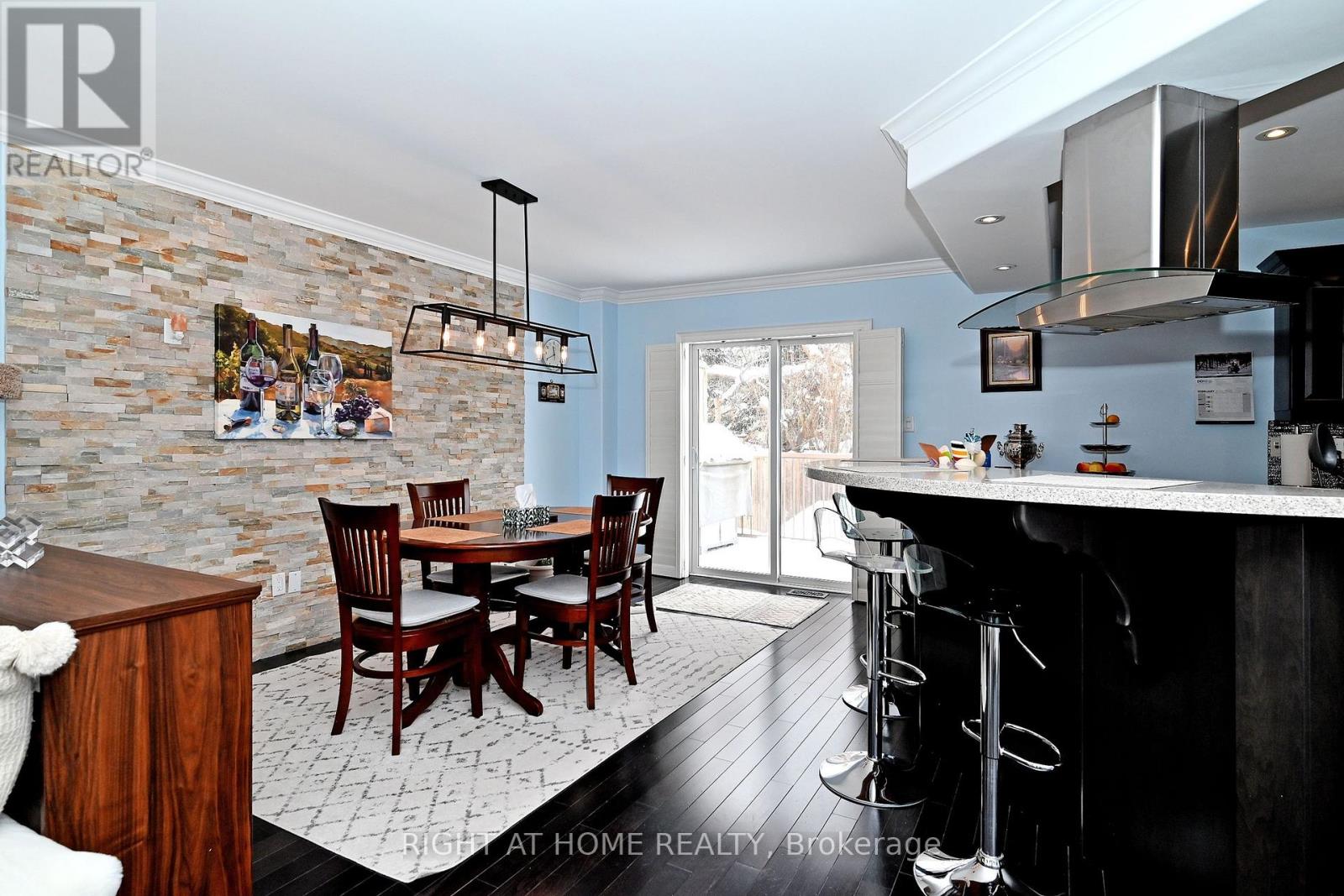 12 - 318 Little Avenue, Barrie, Ontario  L4N 2Z6 - Photo 13 - S12768014