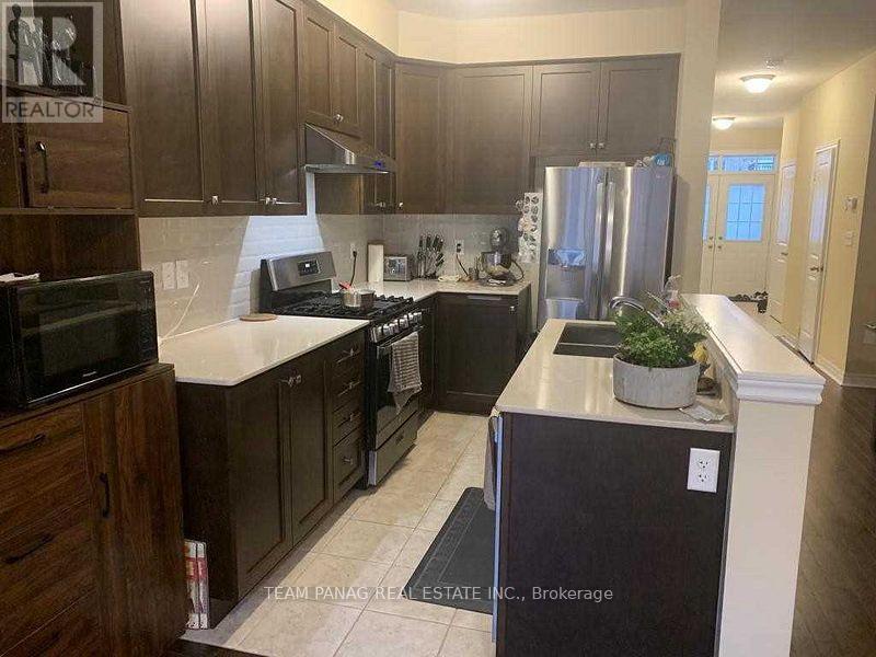 19 Pearman Crescent, Brampton, Ontario  L7A 4Y8 - Photo 8 - W12767992