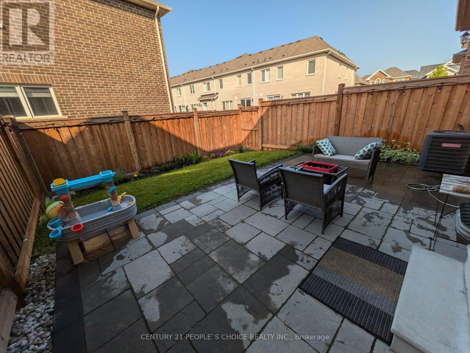 542 Fir Court, Milton (Cb Cobban), Ontario  L9T 7E7 - Photo 43 - W12767996