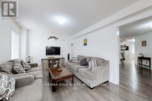 18 Thimbleberry Street, Brampton, Ontario  L7A 3L3 - Photo 18 - W12768034