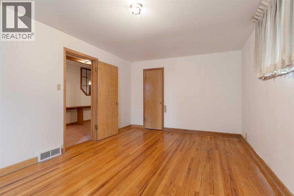 1738 Suffolk Street Sw, Calgary, Alberta  T3C 2N2 - Photo 36 - A2280723