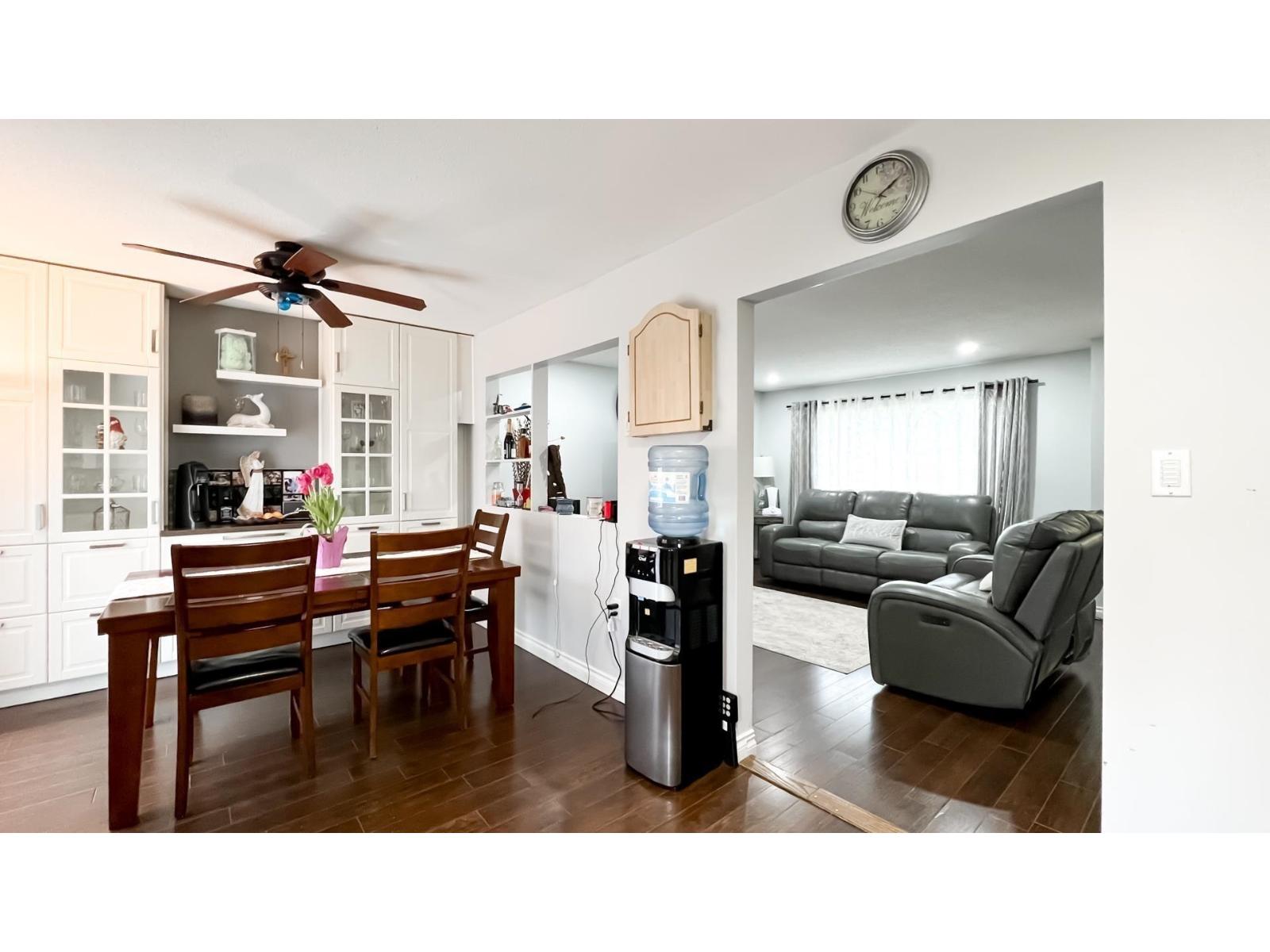 14096 66a Avenue, Surrey, British Columbia  V3W 6M4 - Photo 13 - R3087514