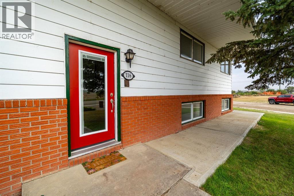 116 6 Avenue W, Empress, Alberta  T0J 1E0 - Photo 4 - A2256428