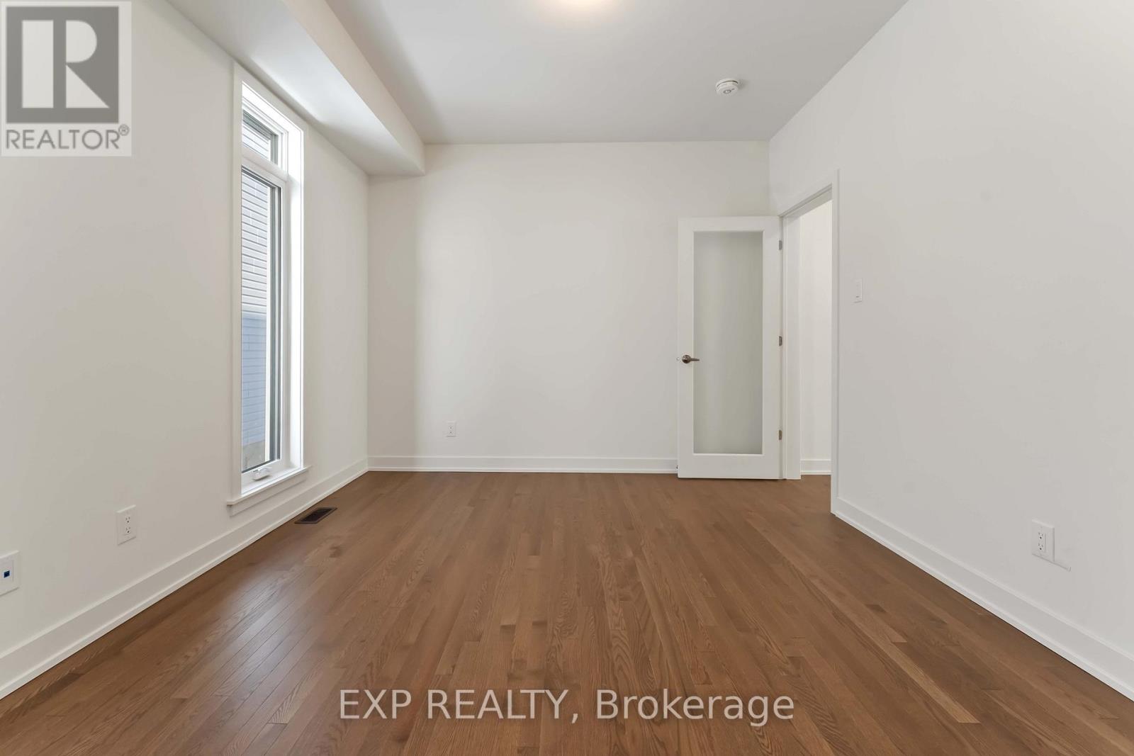 1752 Rotterdam Circle, Ottawa, Ontario  K2W 1A5 - Photo 14 - X12768078