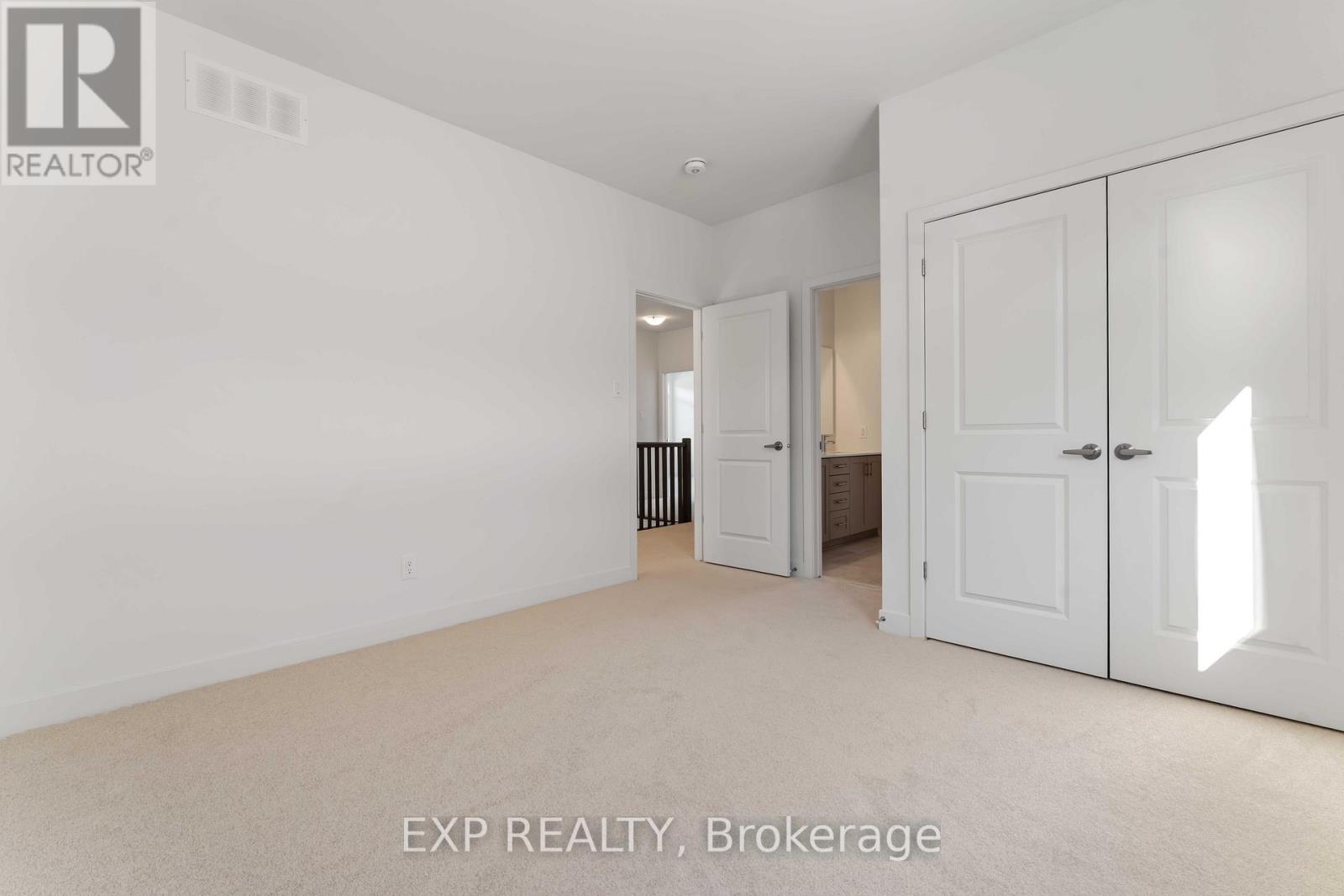 1752 Rotterdam Circle, Ottawa, Ontario  K2W 1A5 - Photo 28 - X12768078