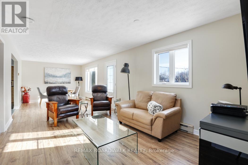 6222 Dunning Road S, Ottawa, Ontario  K0A 3H0 - Photo 33 - X12768090