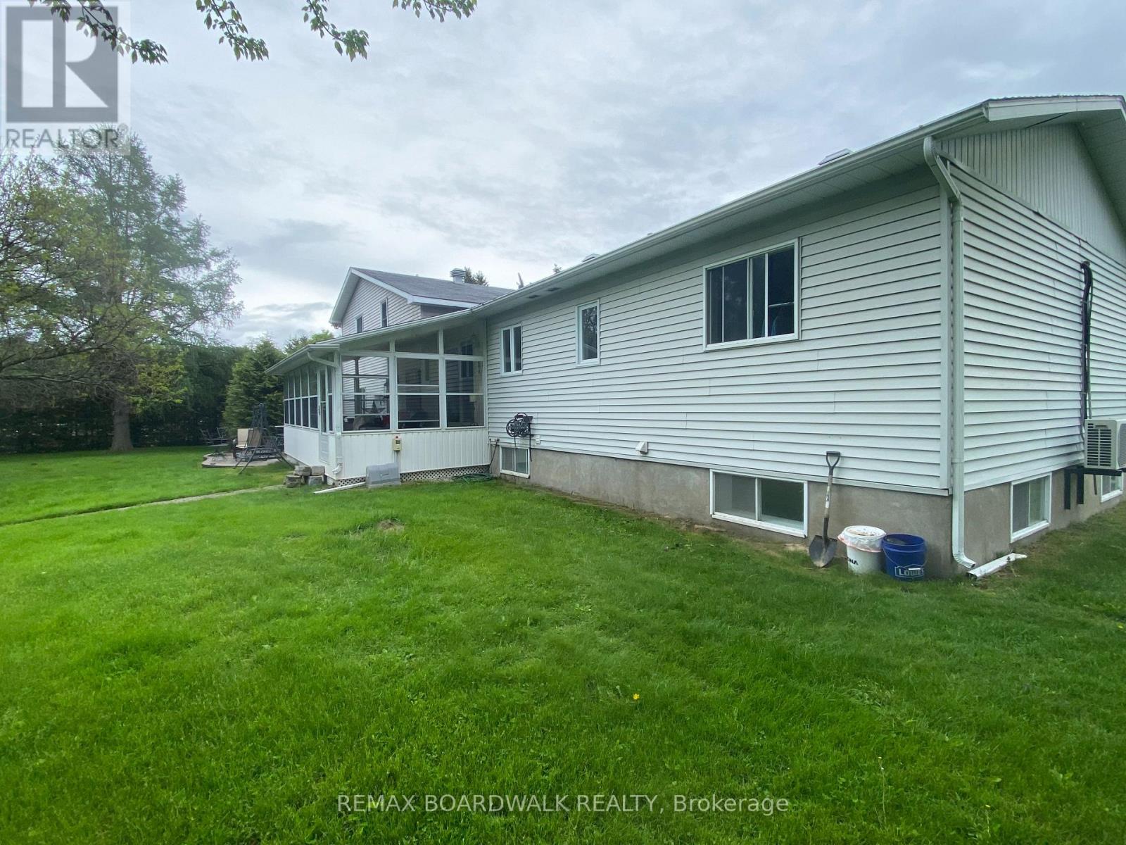 6222 Dunning Road S, Ottawa, Ontario  K0A 3H0 - Photo 5 - X12768090