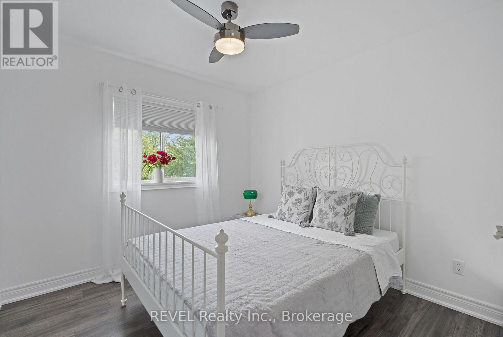 1018 Kerby Street, Fort Erie (Crescent Park), Ontario  L2A 0B9 - Photo 16 - X12768086