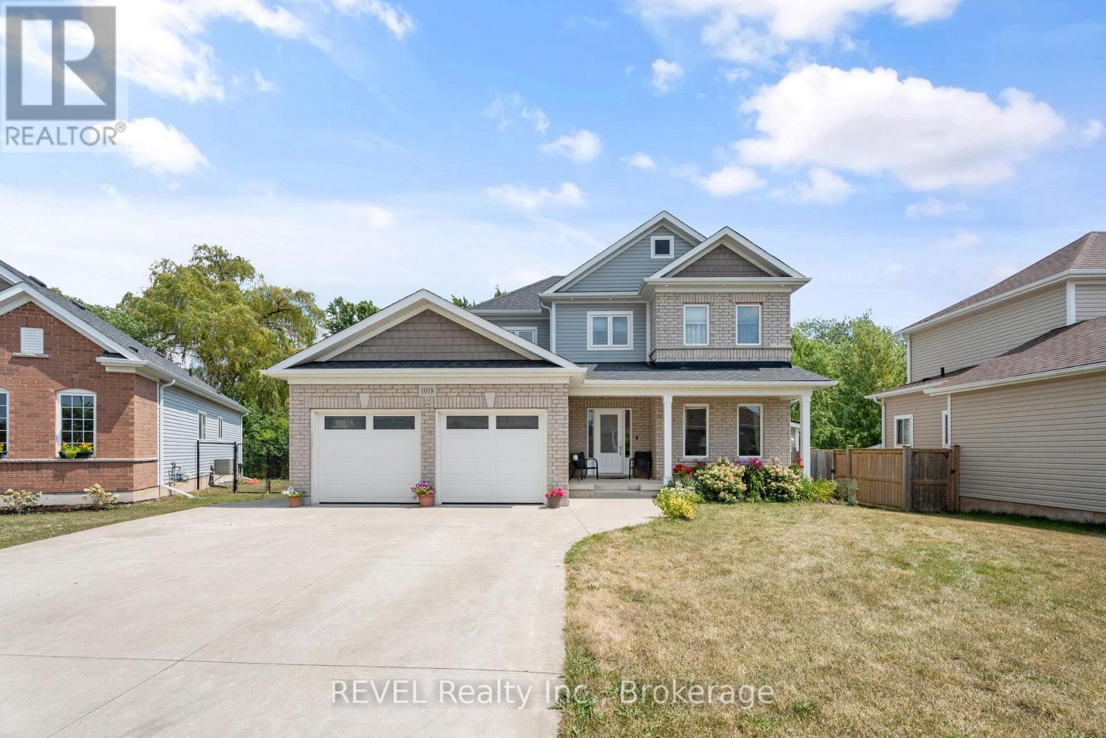 1018 Kerby Street, Fort Erie (Crescent Park), Ontario  L2A 0B9 - Photo 23 - X12768086