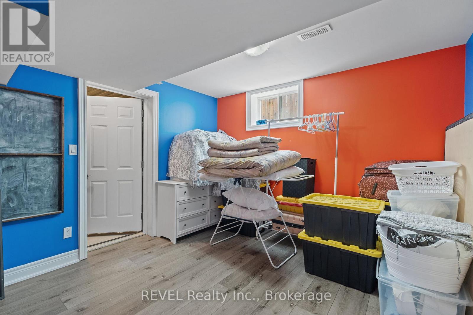 1018 Kerby Street, Fort Erie (Crescent Park), Ontario  L2A 0B9 - Photo 27 - X12768086