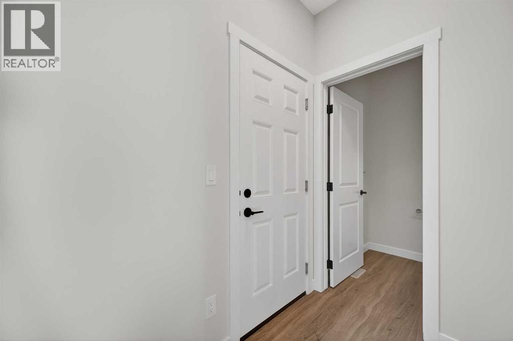 2238 Bayview Drive, Airdrie, Alberta  T4B 3N6 - Photo 14 - A2284647