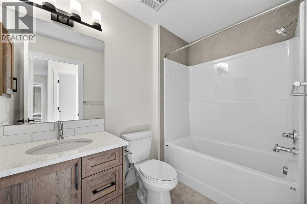 2238 Bayview Drive, Airdrie, Alberta  T4B 3N6 - Photo 32 - A2284647