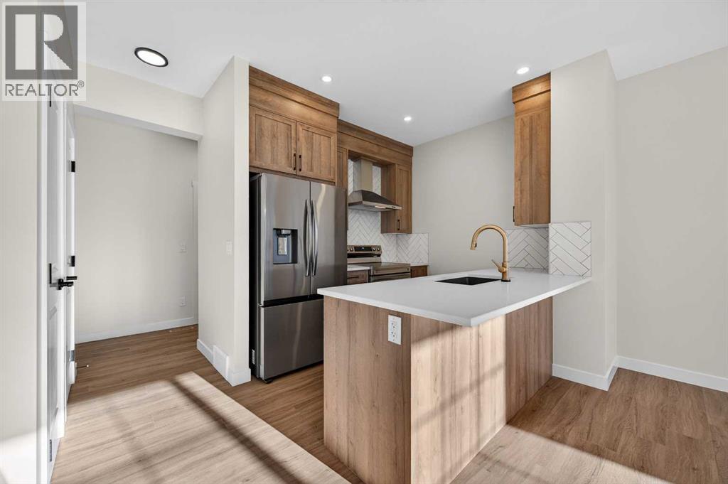 2238 Bayview Drive, Airdrie, Alberta  T4B 3N6 - Photo 8 - A2284647