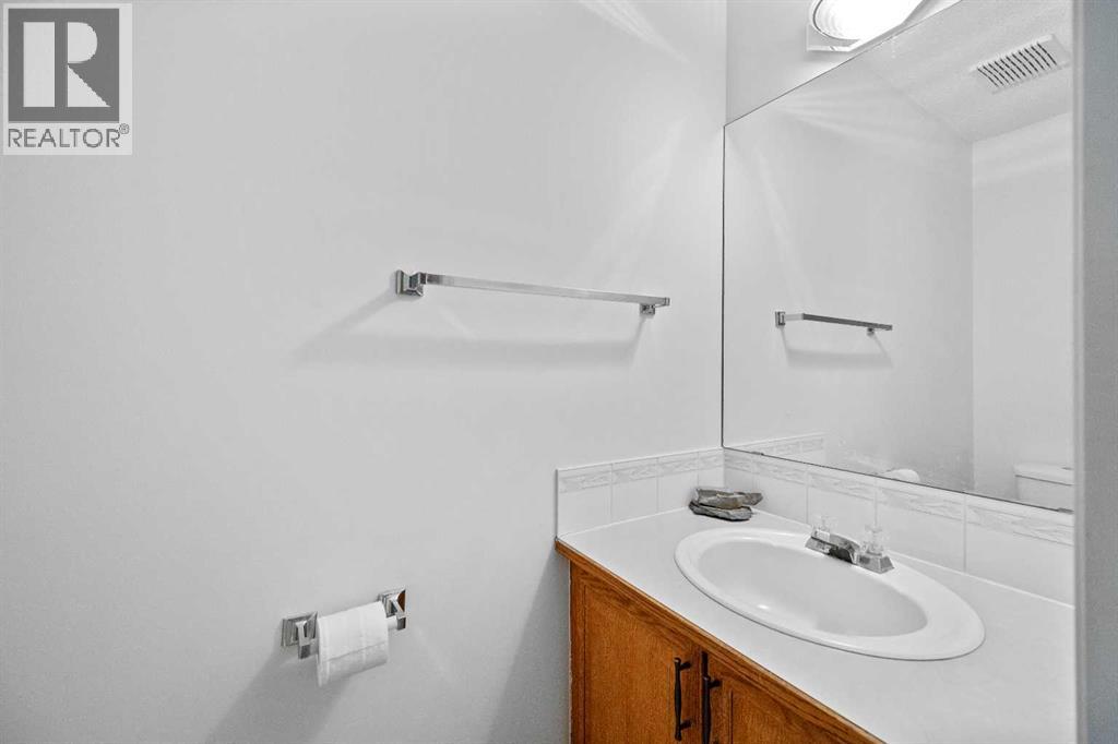 7, 120 First Street E, Cochrane, Alberta  T0L 1W0 - Photo 13 - A2282823