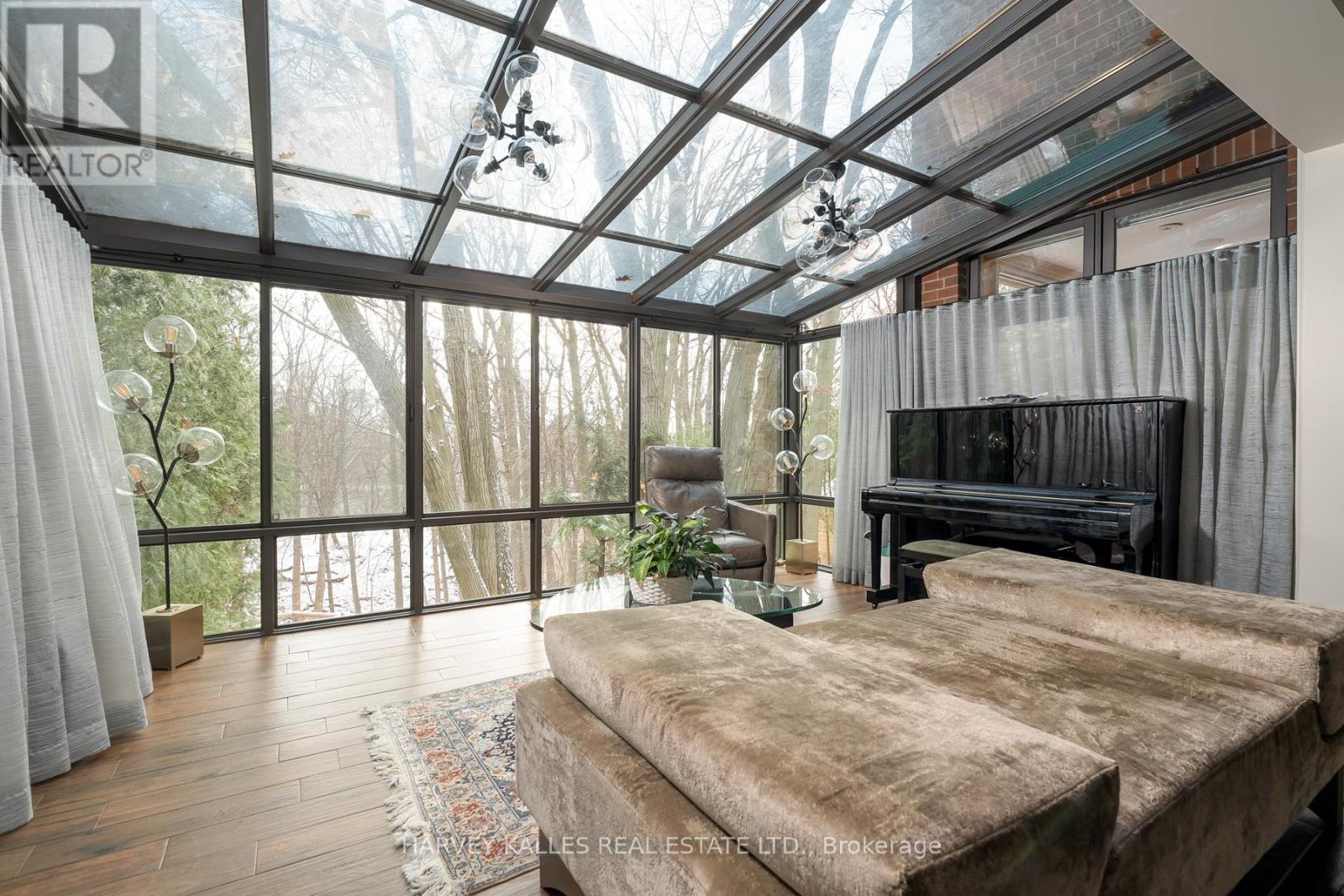 7 Ridgewood Road, Toronto (Forest Hill South), Ontario  M5P 1T4 - Photo 12 - C12768082