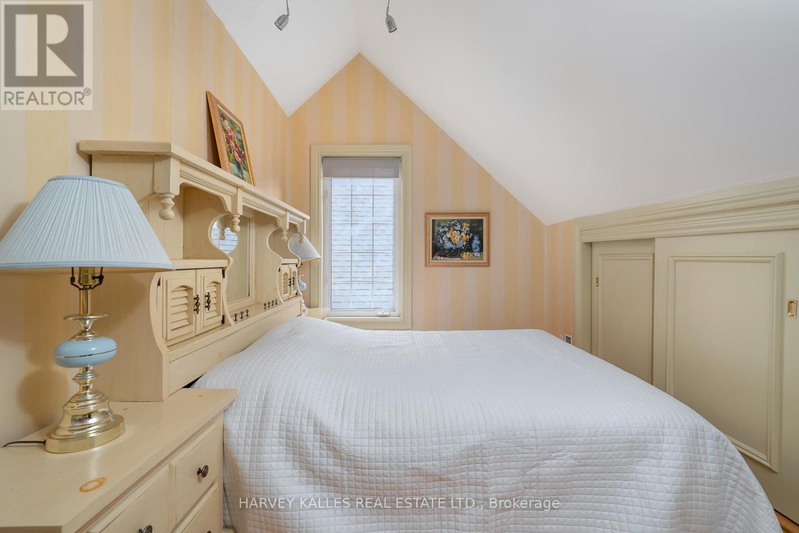 7 Ridgewood Road, Toronto (Forest Hill South), Ontario  M5P 1T4 - Photo 24 - C12768082