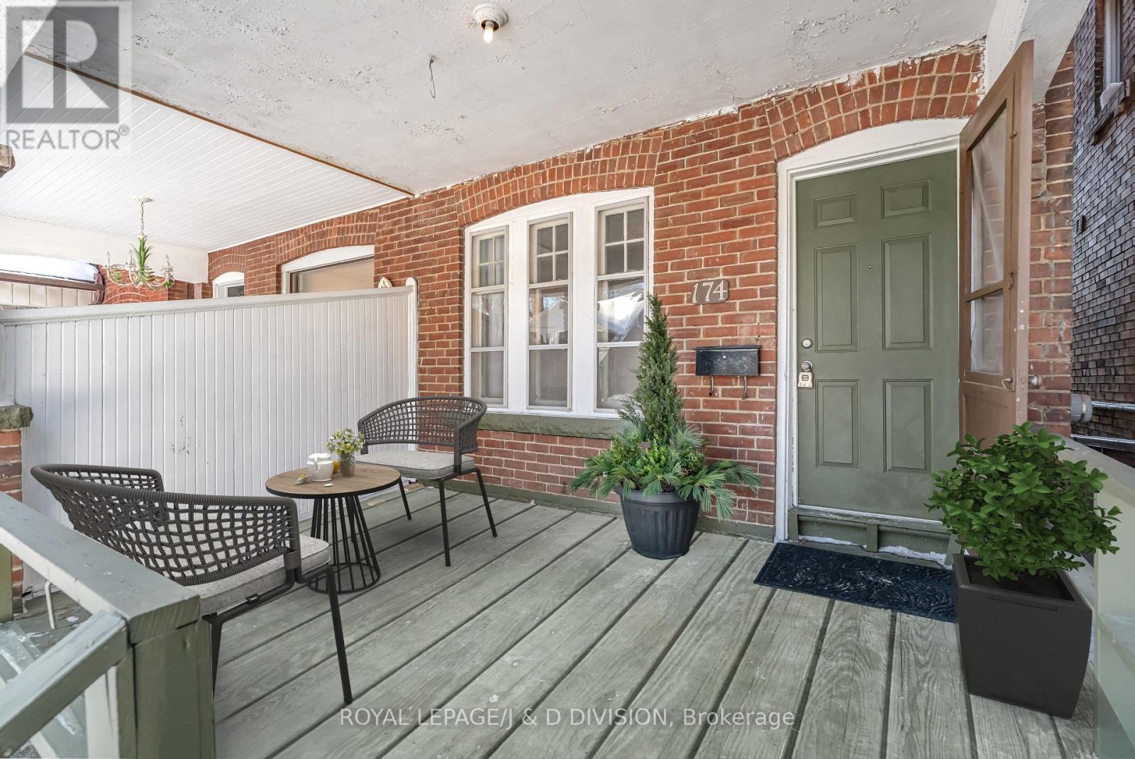 174 ARLINGTON AVENUE, Toronto, Ontario