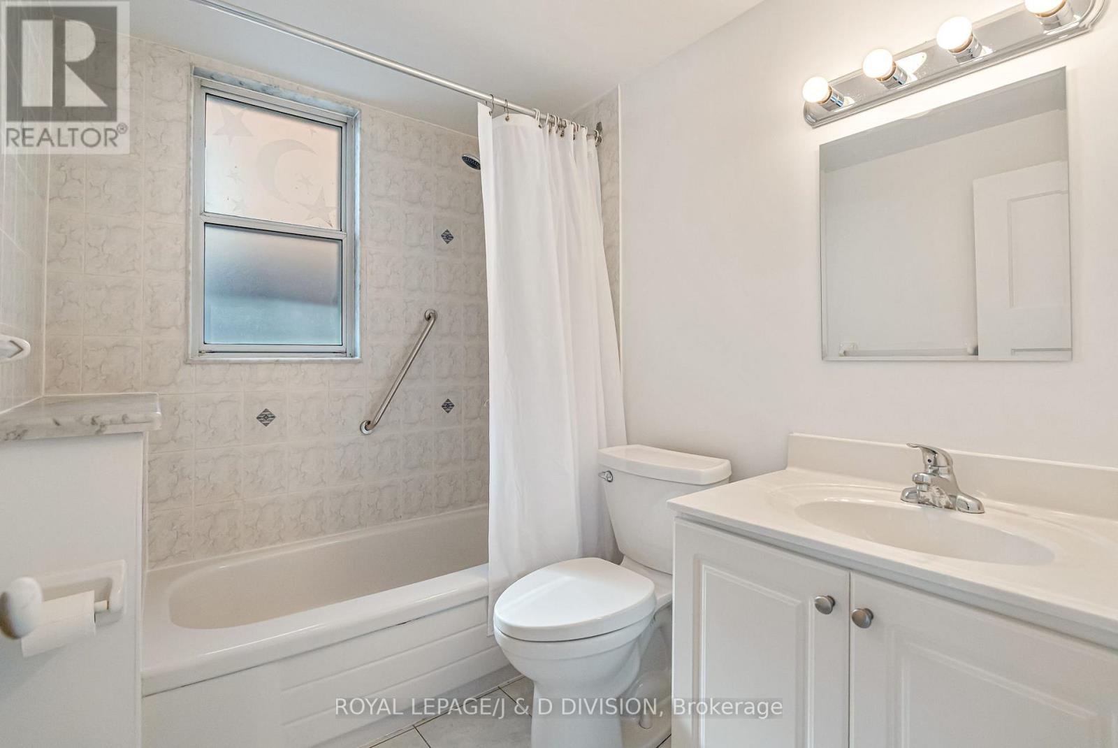 174 Arlington Avenue, Toronto, Ontario  M6C 2Z2 - Photo 22 - C12768112