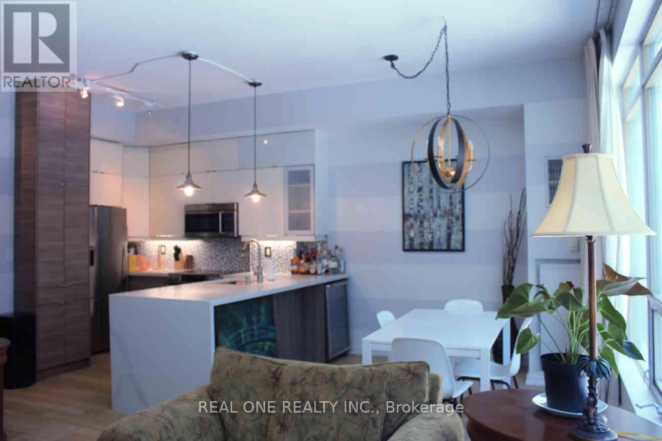 225 - 350 Wellington Street W, Toronto, Ontario  M5V 3W9 - Photo 13 - C12768114