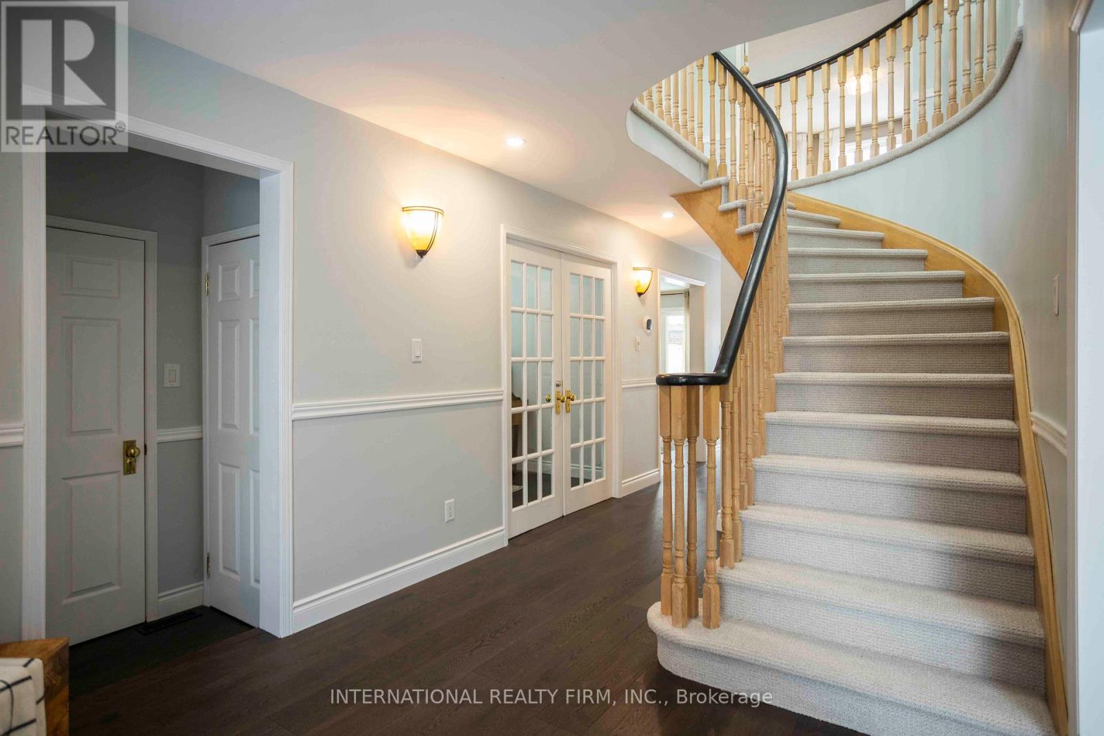 15 Carmichael Drive, Whitby, Ontario  L1N 9A4 - Photo 11 - E12768074